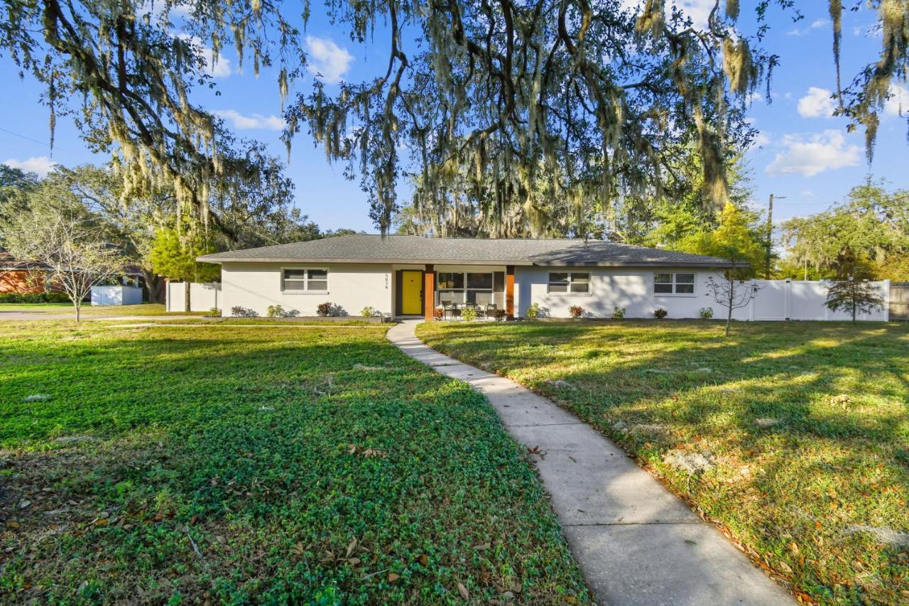 Plush Sheets, Games!, Huge Backyard, Massage Chair Tampa Eksteriør billede